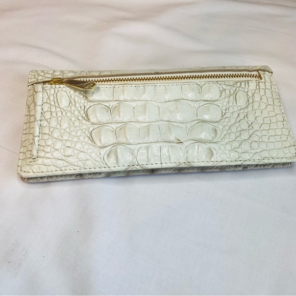 Brahmin Ivory, Tan, and Black Crocodile Embossed Wallet with Black Accent -NWOT - Picture 5 of 14